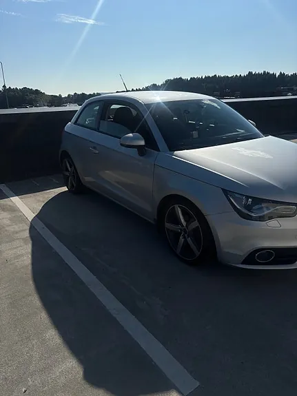 Audi A1 2012 photo 2