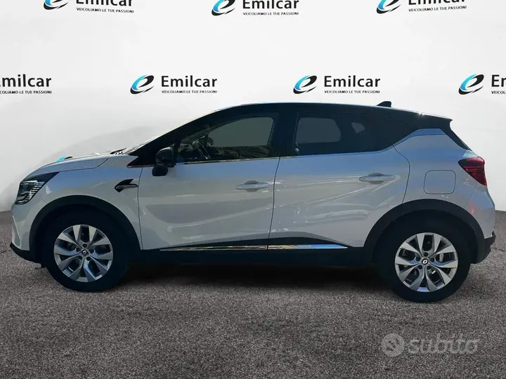 Renault Captur 2022 photo 4