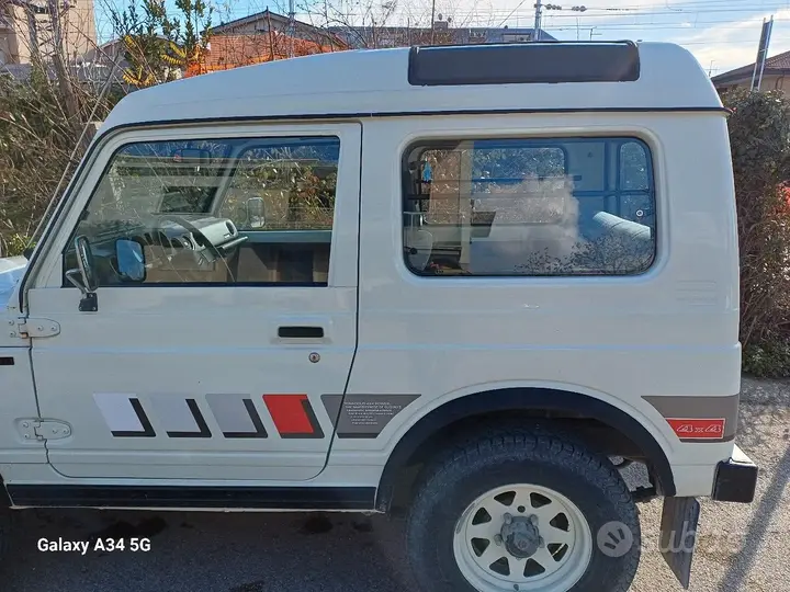 Suzuki Samurai