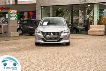 Peugeot 208 2023 photo 3