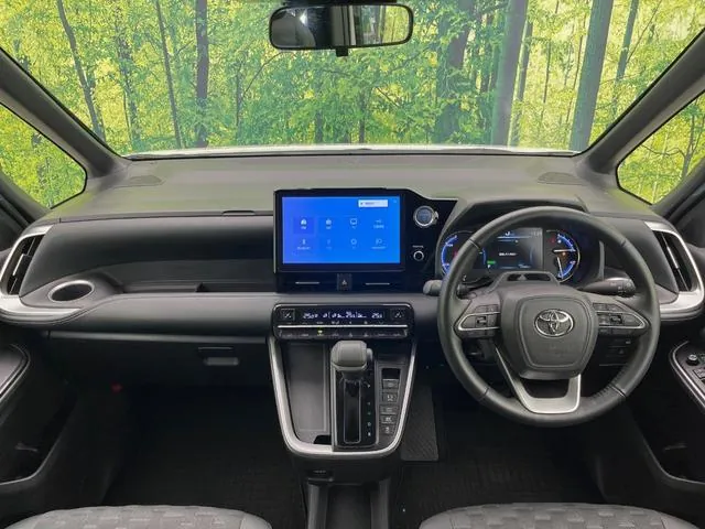 Toyota Volkswagen 2022 photo 2