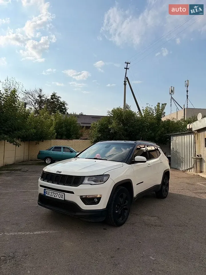 Jeep Compass 2018 photo 2