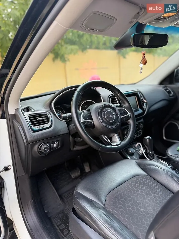 Jeep Compass 2018 photo 4