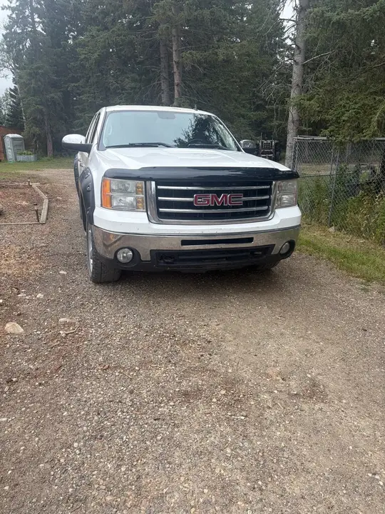 GMC Sierra 1500 2012 photo 2