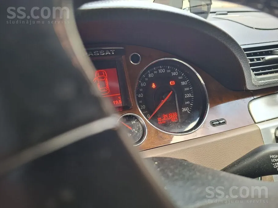 Volkswagen Passat 2008 photo 3