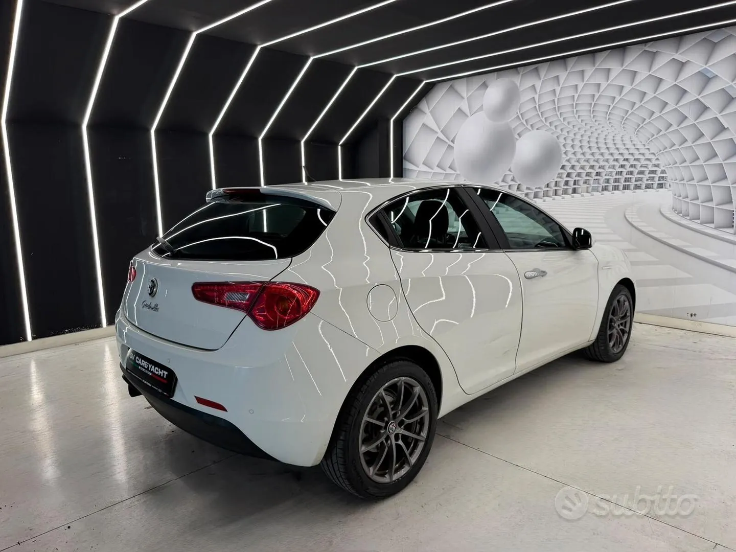 Alfa Romeo Giulietta 2012 photo 5