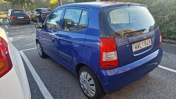 Kia Picanto 2005 photo 2