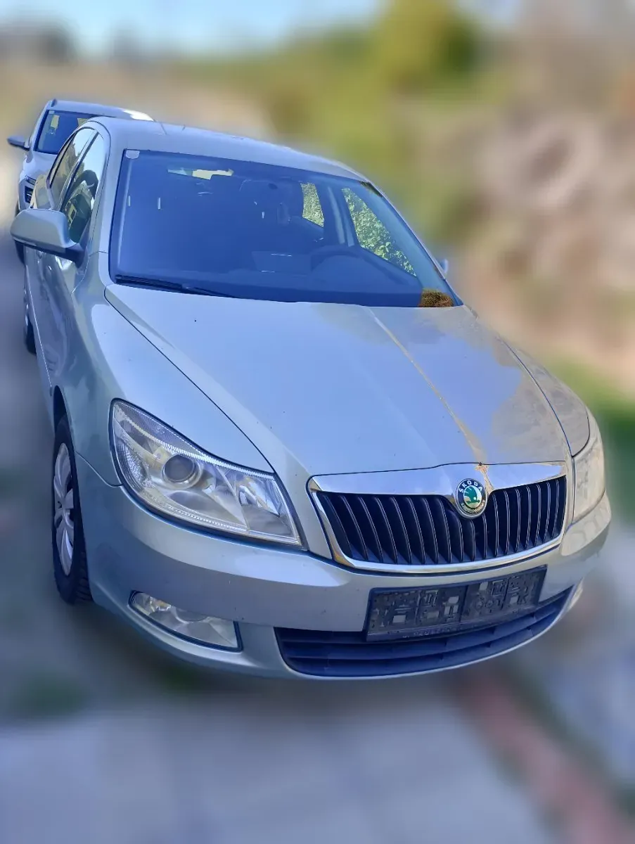 Skoda Octavia 2012 photo 3