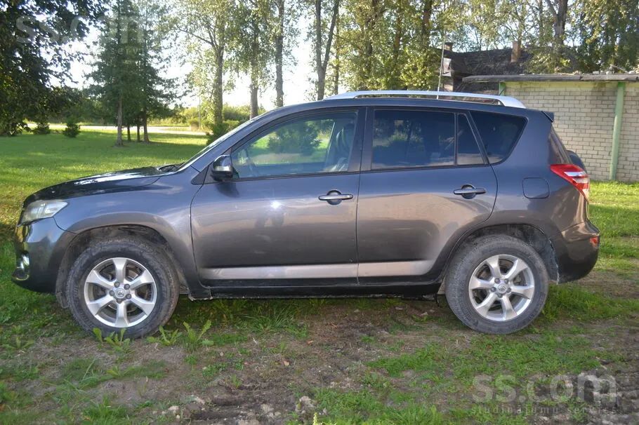 Toyota Rav4 2011 photo 5