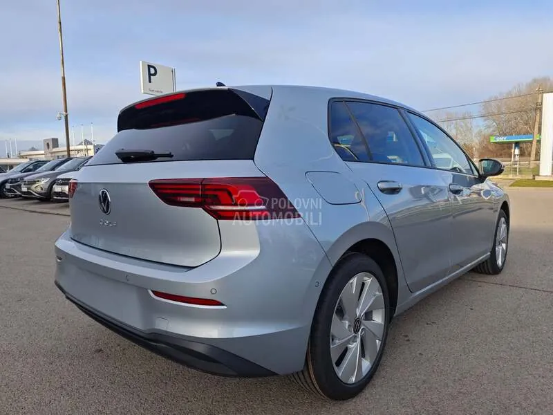 Volkswagen Golf 8 2026 photo 4
