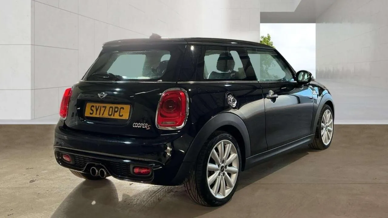 Mini Hatch 2017 photo 5