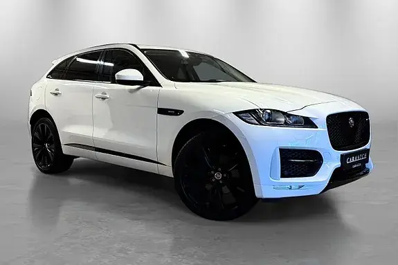 Jaguar F-Pace 2016 photo 4