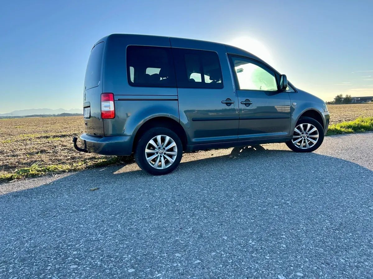 Volkswagen Caddy 2008 photo 3