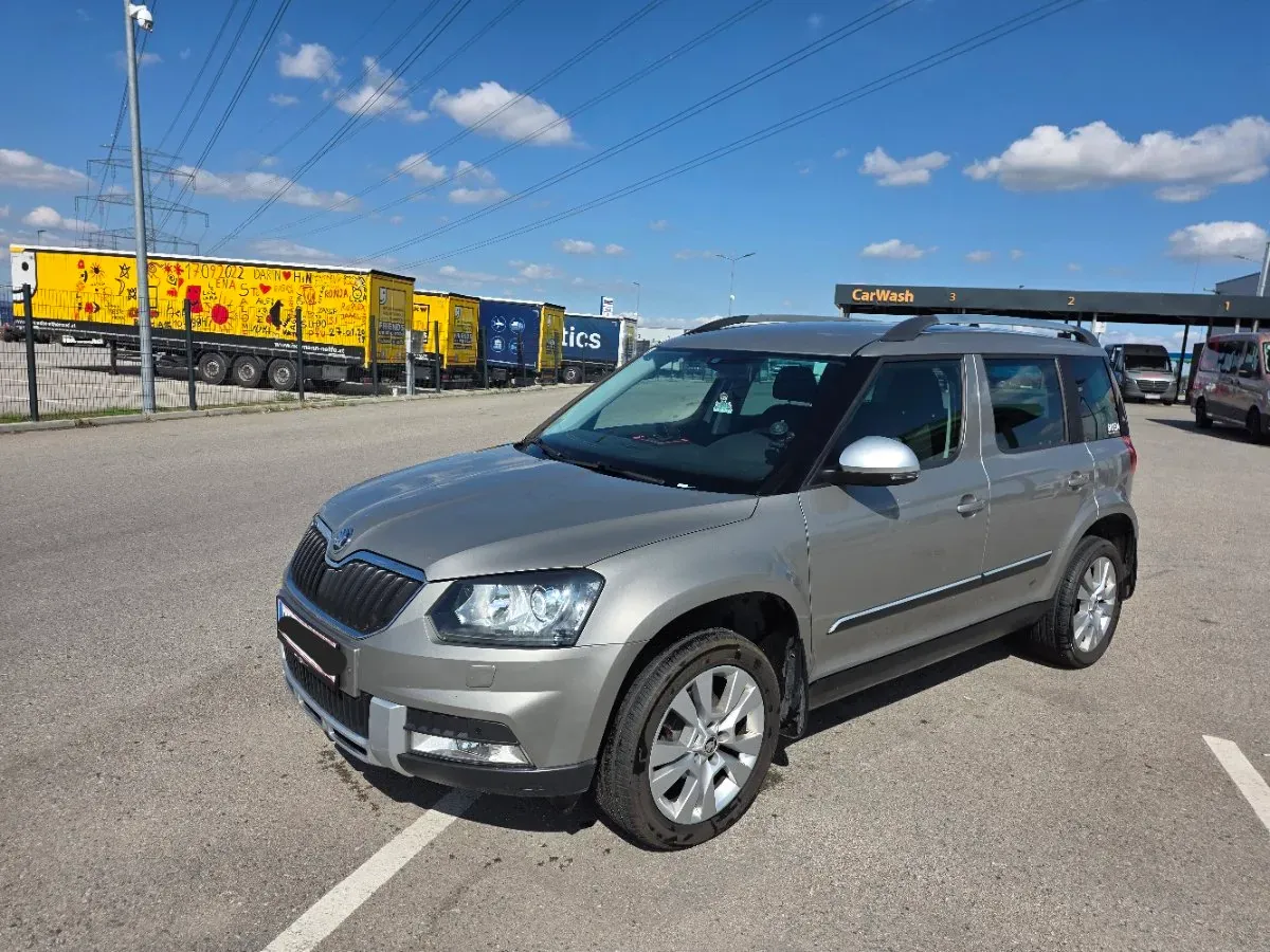 Skoda Yeti 2015 photo 2