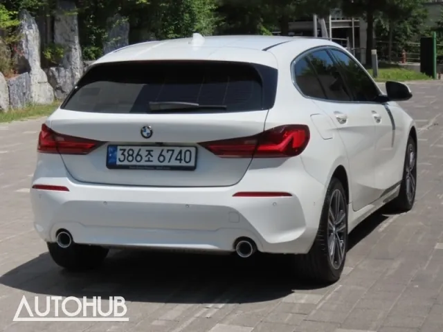 BMW 1 Series 2022 photo 3