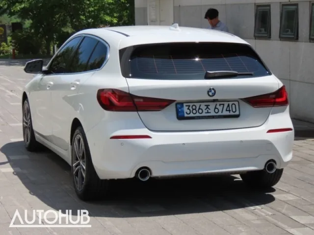 BMW 1 Series 2022 photo 4
