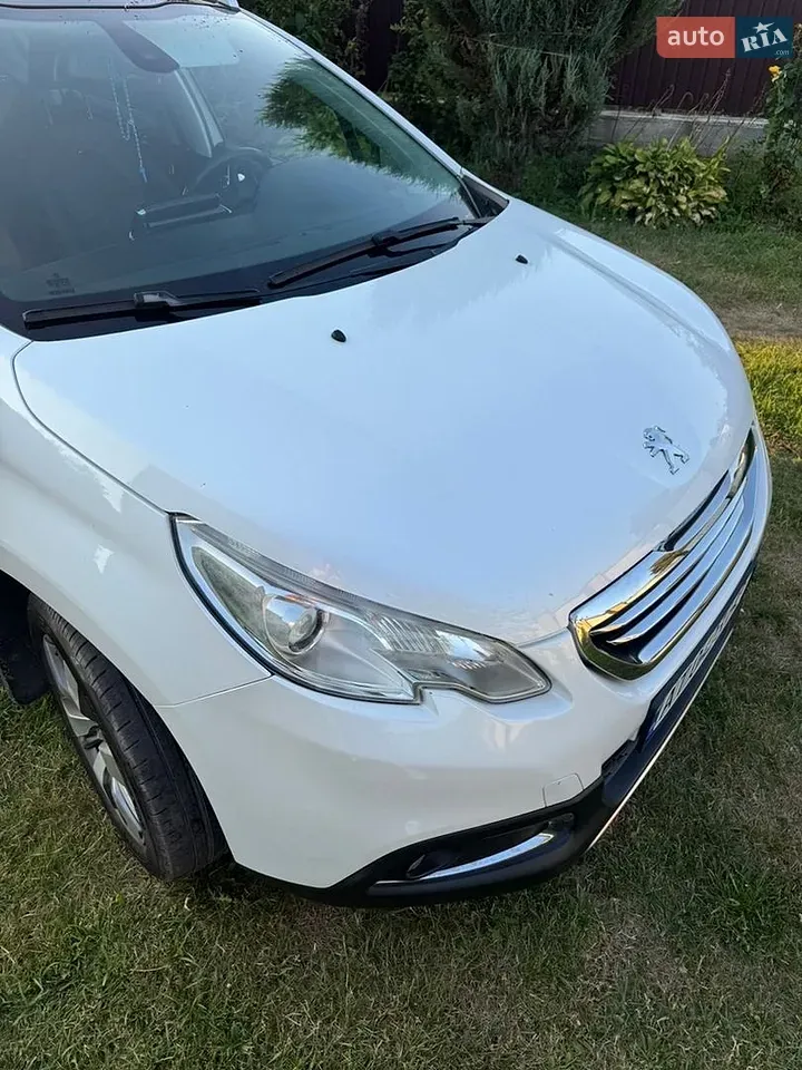 Peugeot 2008 2013 photo 4
