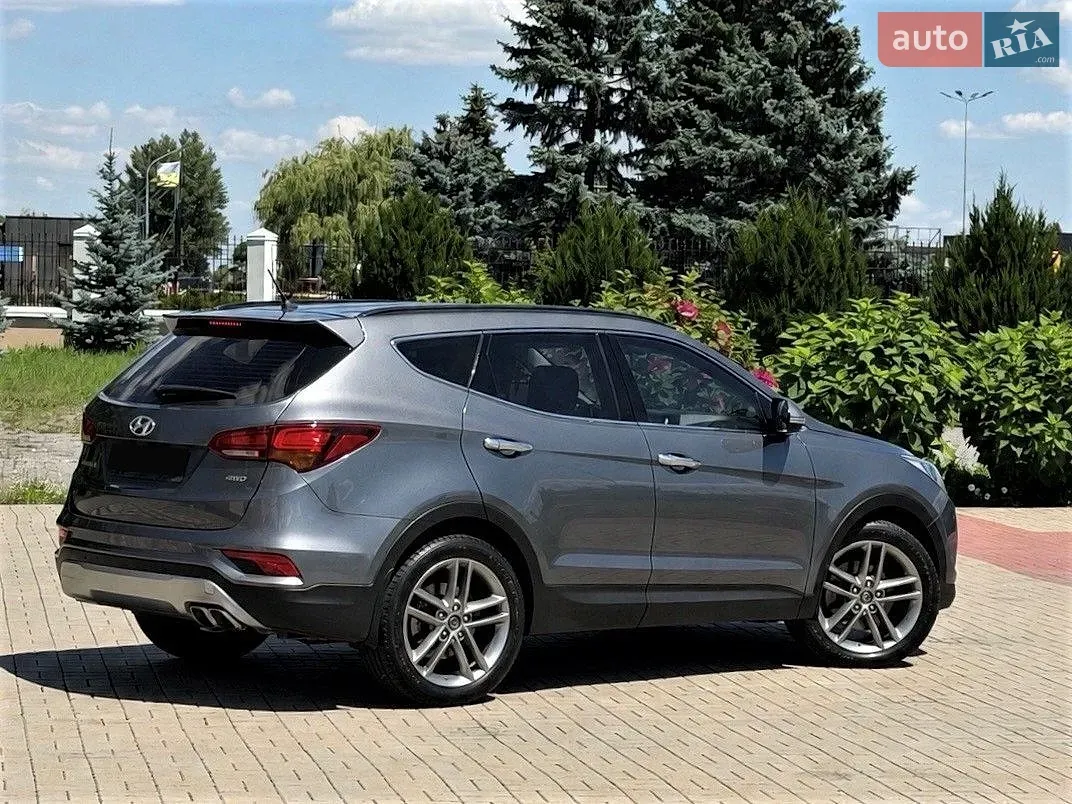 Hyundai Santa Fe 2016 photo 4