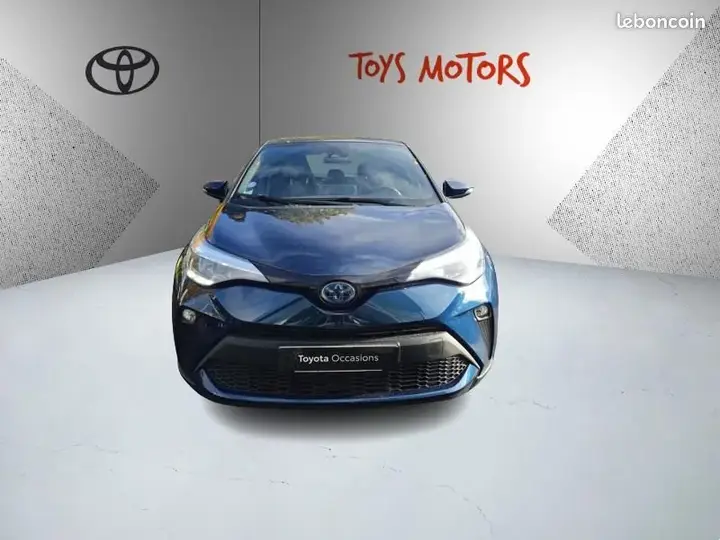 Toyota C-Hr 2023 photo 2