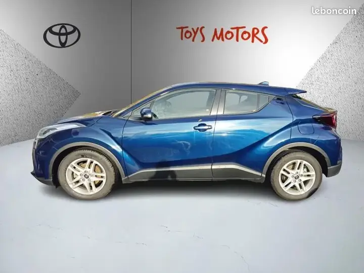 Toyota C-Hr 2023 photo 3