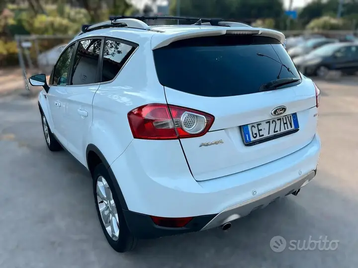 Ford Kuga 2010 photo 3