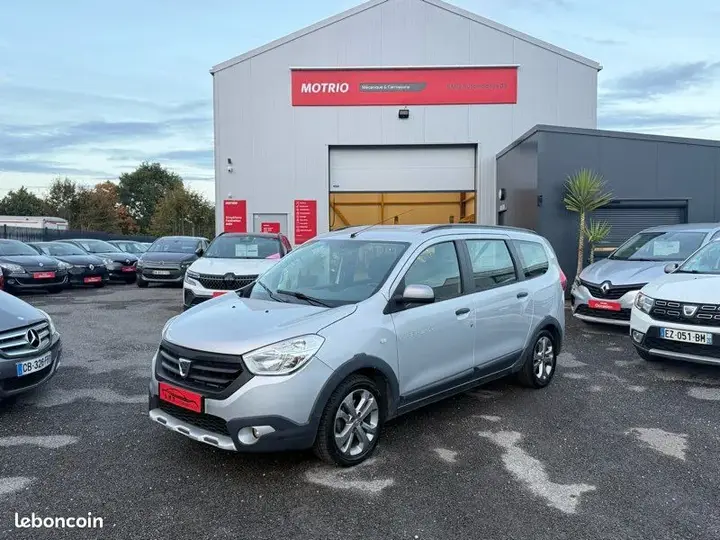 Dacia Lodgy