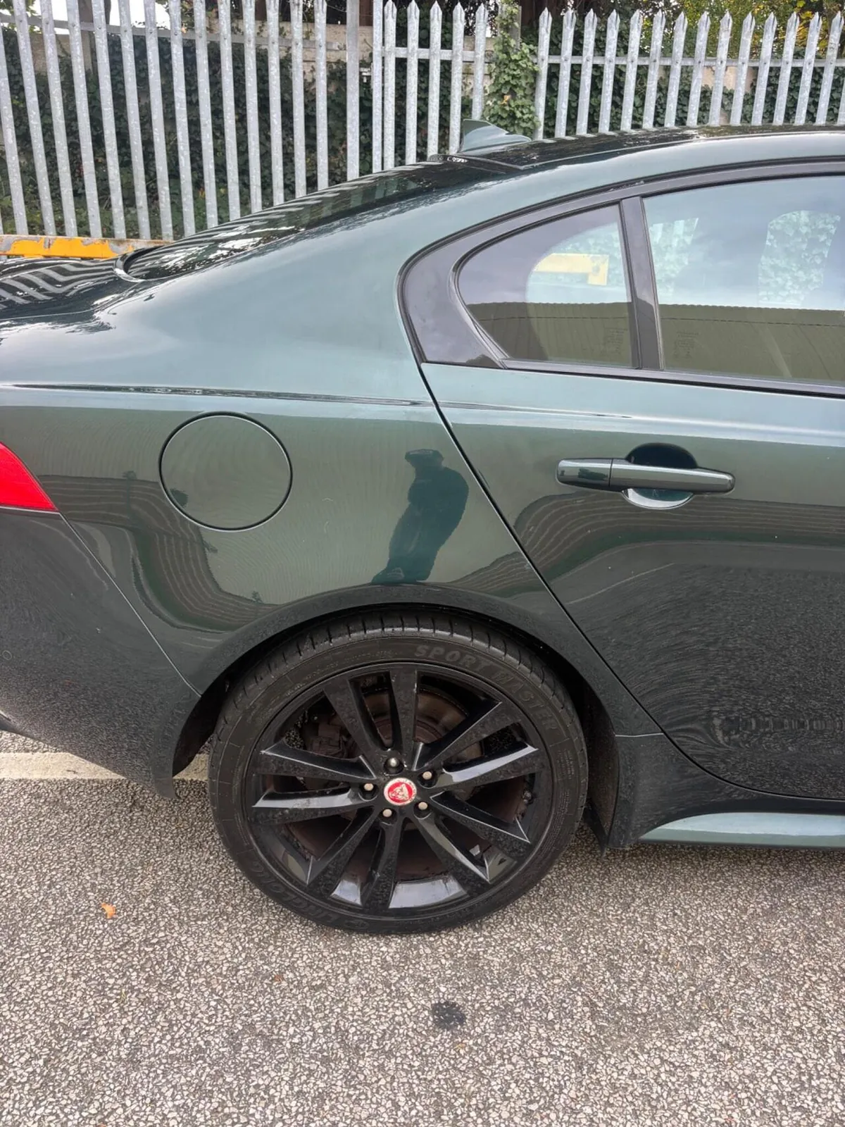 Jaguar Xe 2016 photo 5