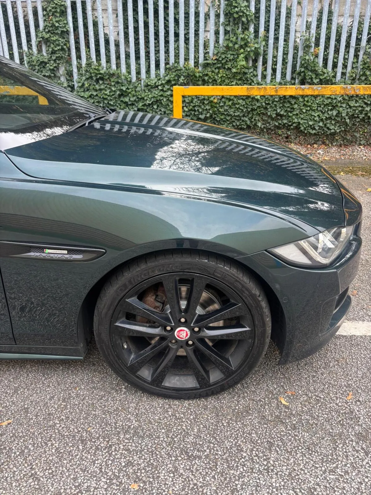 Jaguar Xe 2016 photo 4