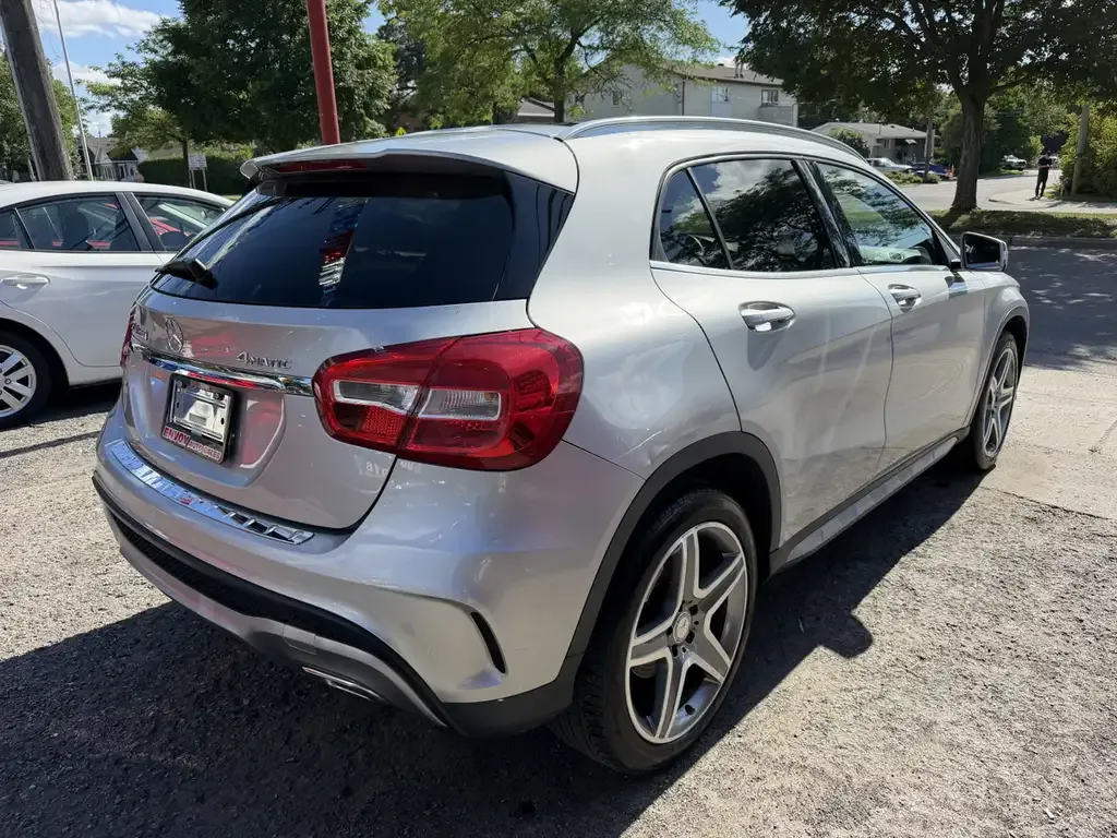 Mercedes-Benz Gla 2015 photo 4