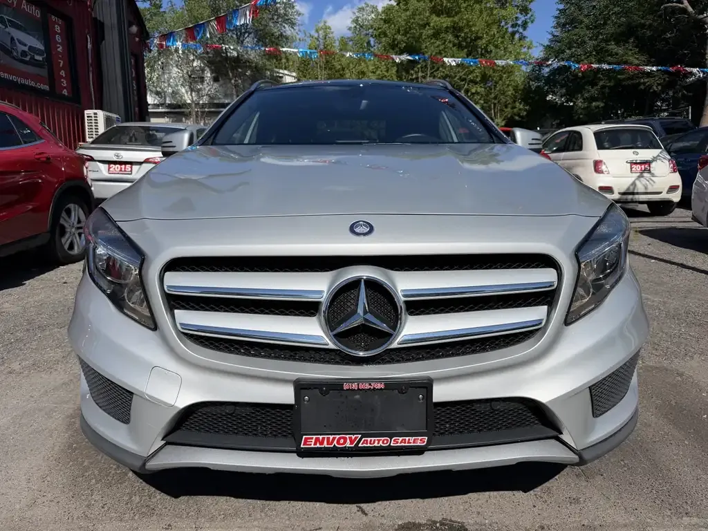 Mercedes-Benz Gla 2015 photo 2