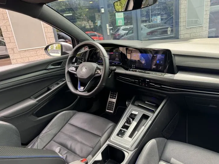 Volkswagen Golf Variant 2021 photo 2