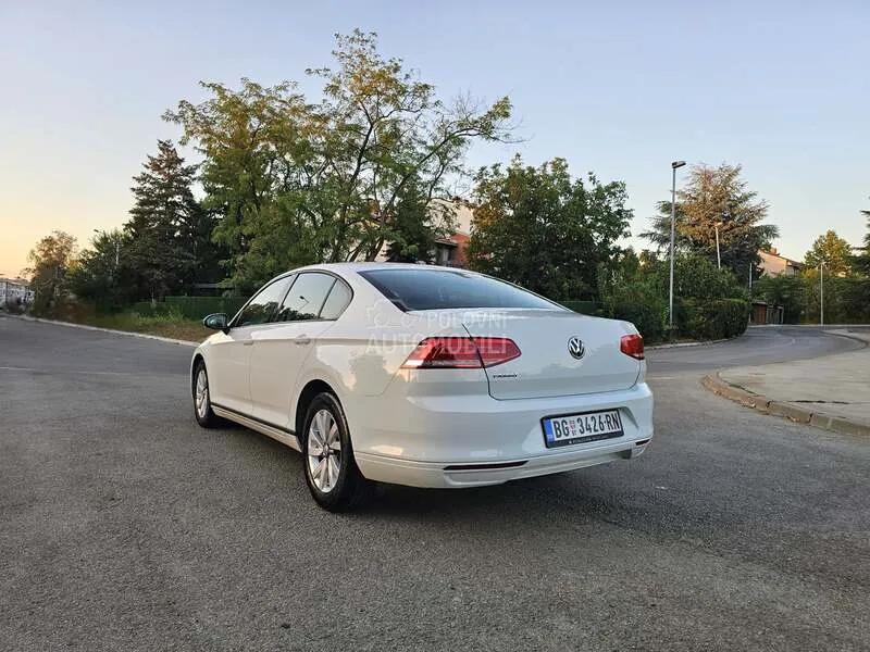 Volkswagen Passat 2018 photo 5
