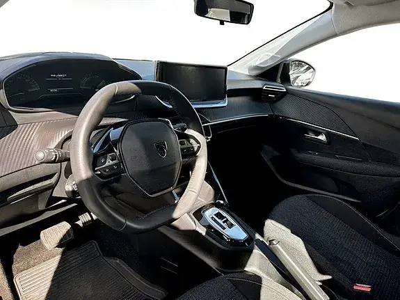 Peugeot 208 2025 photo 4