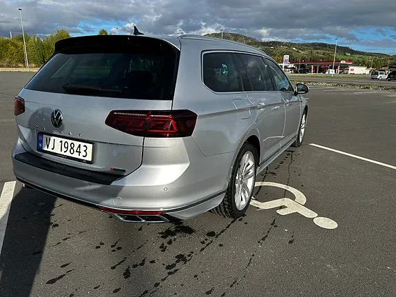 Volkswagen Passat 2020 photo 5