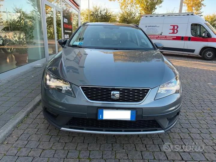 Seat Leon 2015 photo 2