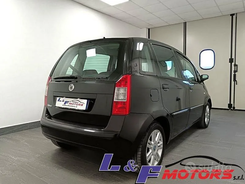 Fiat Idea 2010 photo 5
