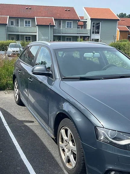 Audi A4 2009 photo 3