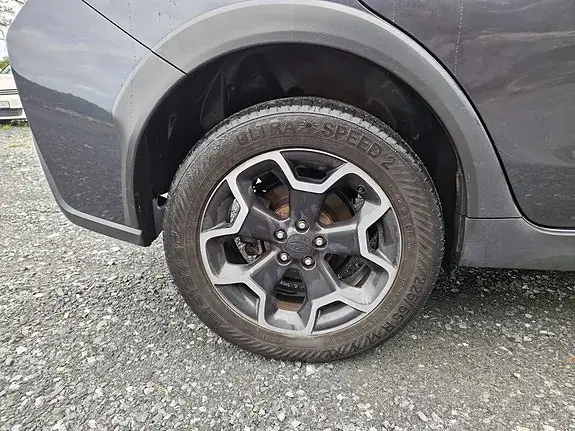 Subaru Xv 2012 photo 5
