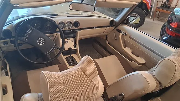 Mercedes-Benz 350 Sl 1973 photo 3