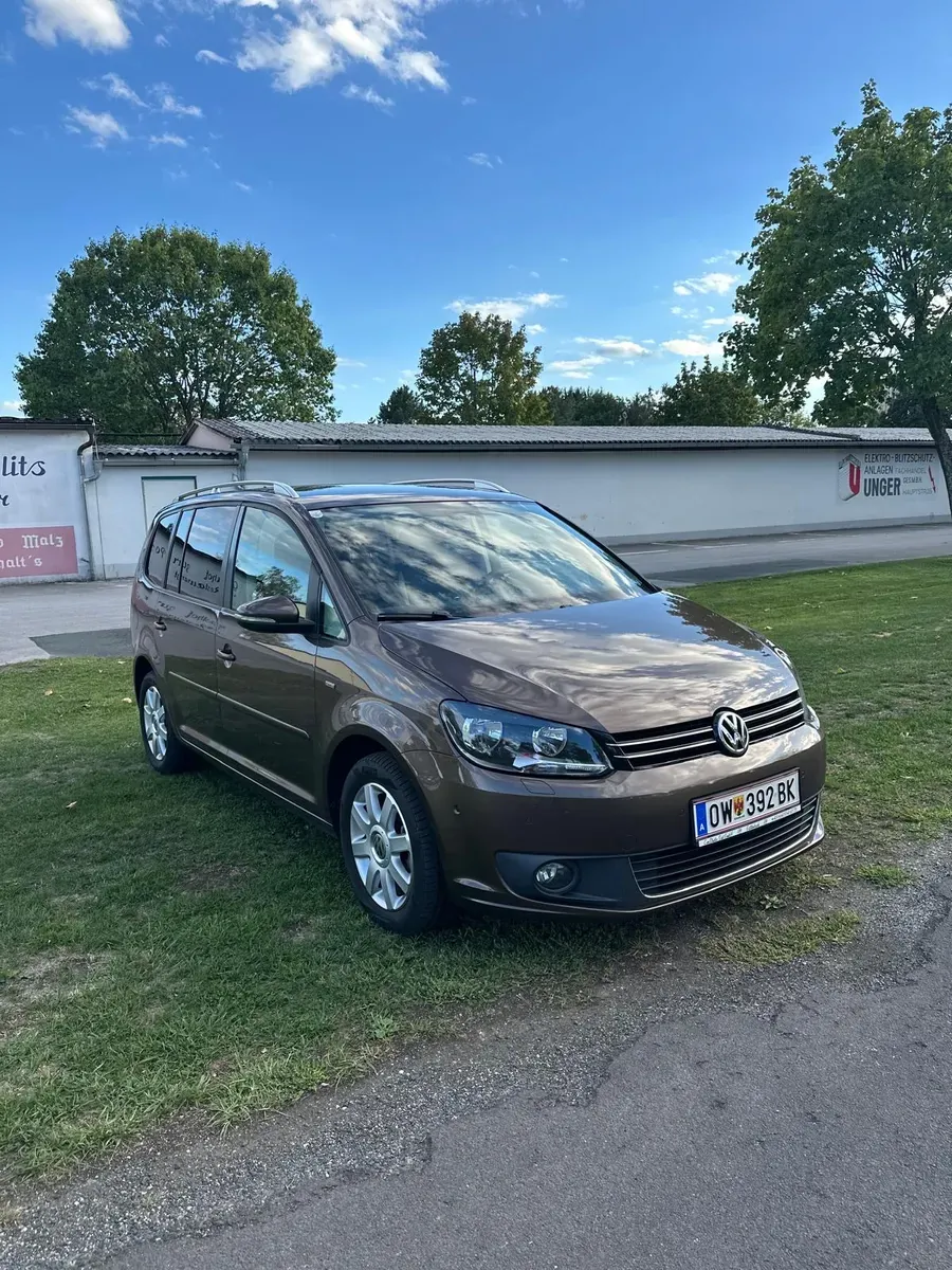 Volkswagen Touran 2015 photo 3