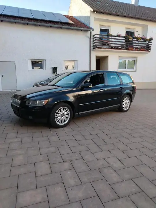 Volvo V50
