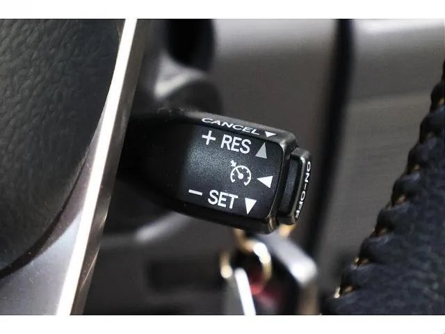 Toyota Land Cruiser 70 2024 photo 5