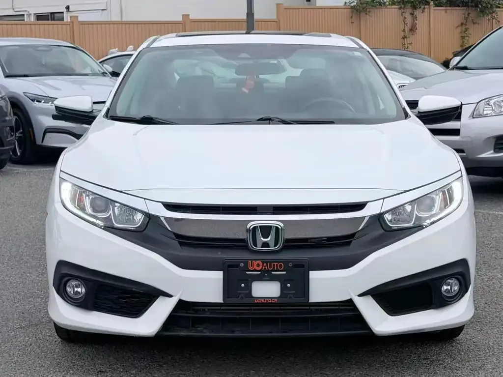 Honda Civic 2018 photo 2