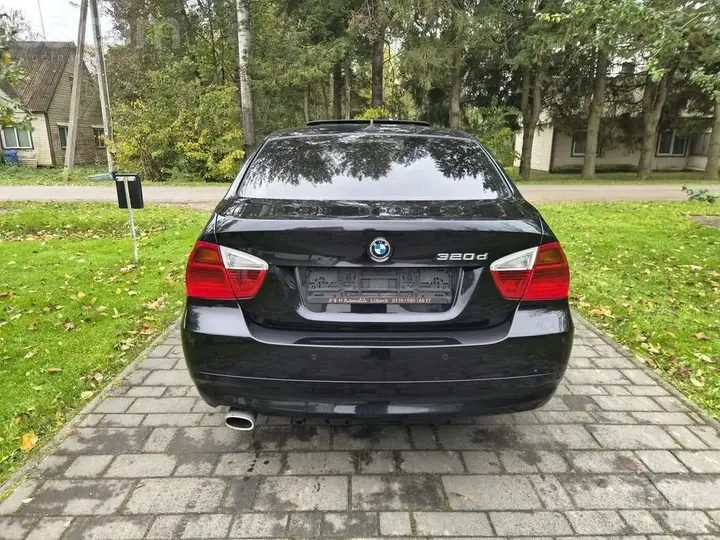 BMW 320D 2008 photo 5