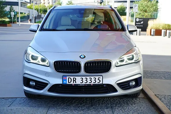 BMW 225Xe 2016 photo 2
