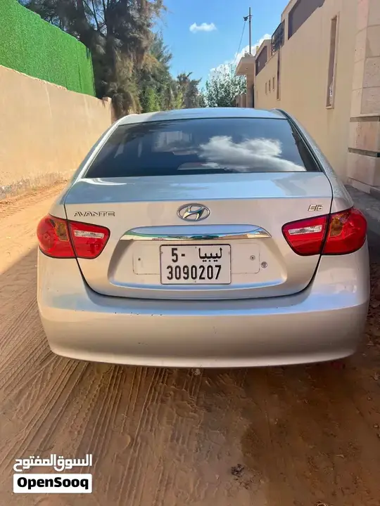 Hyundai Avante 2009 photo 3