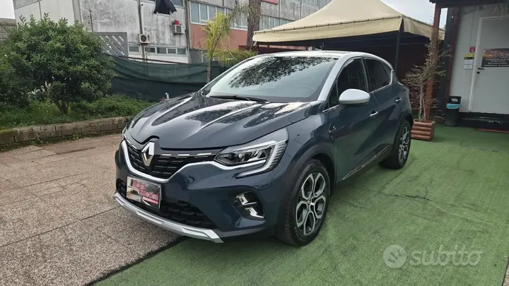 Renault Captur 2022 photo 3
