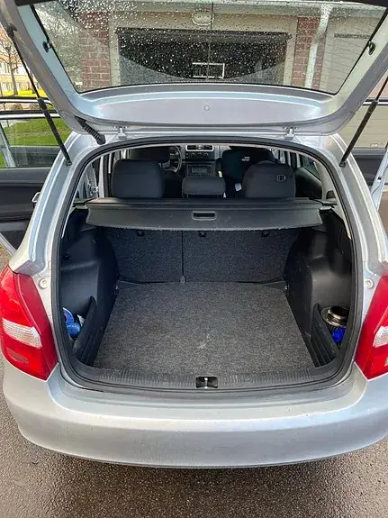 Skoda Fabia 2010 photo 4