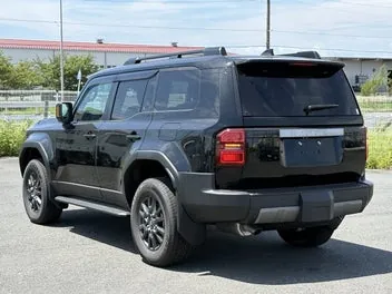 Toyota Land Cruiser Prado 2025 photo 4