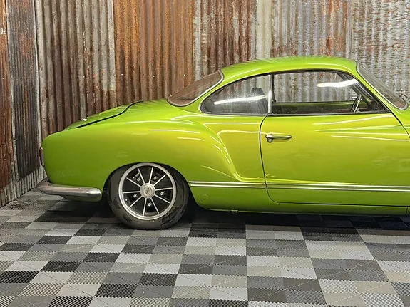 Volkswagen Karmann Ghia 1957 photo 4